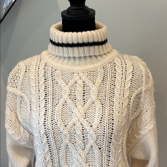 Cozy Cable Knit Turtleneck Sweater -ivory and Gray - Picture 2 of 2
